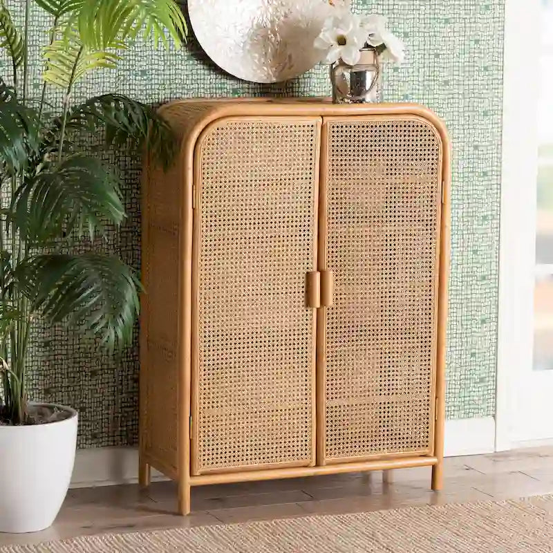 Meuble de rangement 2 portes en rotin miel clair bohème moderne