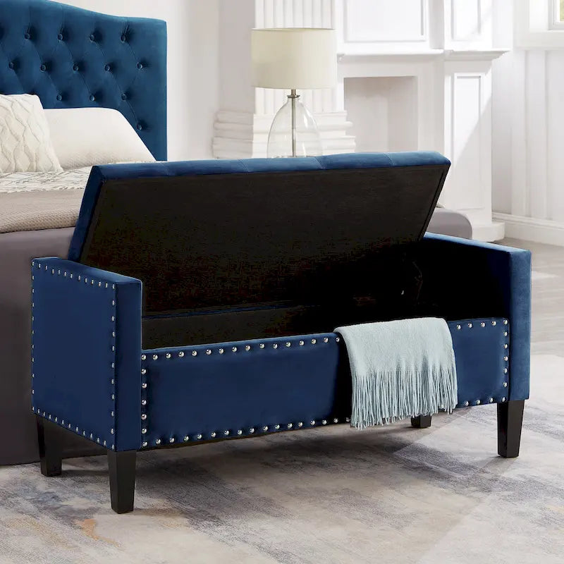 Banc de rangement capitonné avec garniture cloutée et accoudoirs